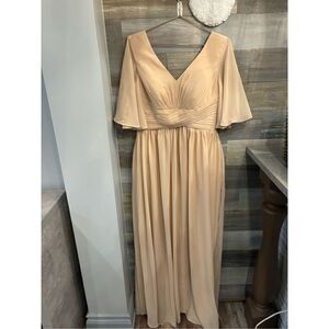 Lavetir NWT 10 light tan short flutter sleeve prom/wedding dress w/lace up back